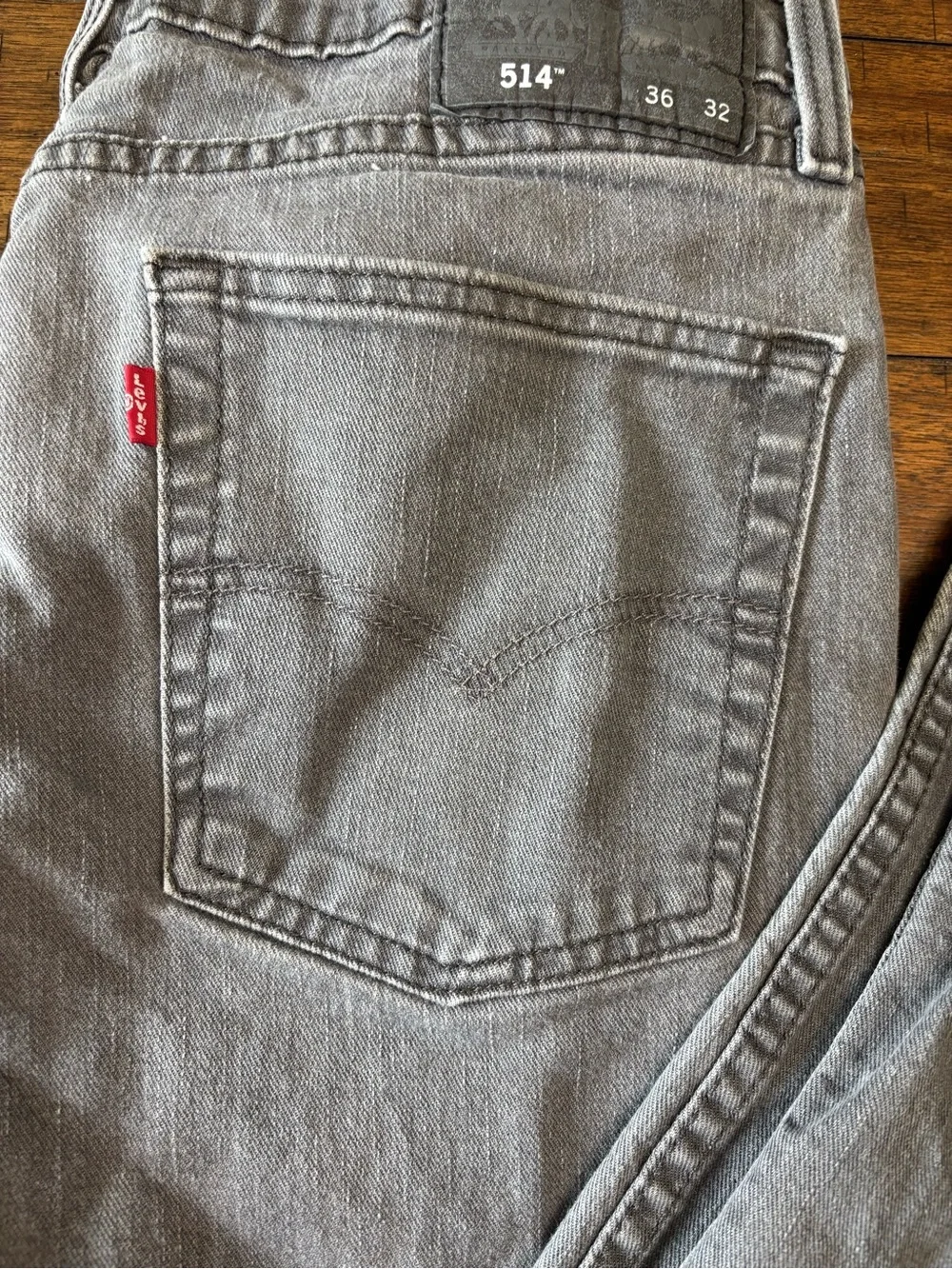 Levi's Men's Straight Jeans in Light Gray Wash